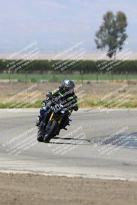 media/May-25-2025-Lets Ride (Sun) [[0ff033e448]]/C Group/1140am (Grapevine)/